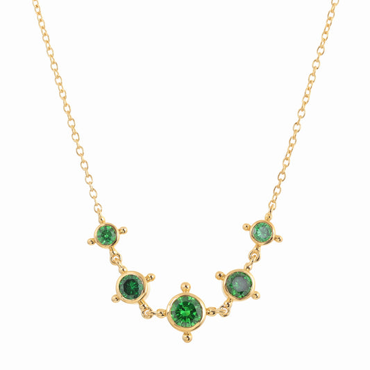 عقد عسير ذهبي بالأحجار الخضراء